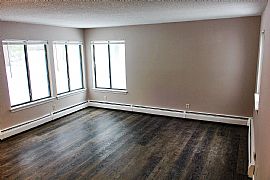 5 Talcott Forest Rd Apt Q, Farmington, Ct 06032 in Farmington, CT (Photo 3 of 5)