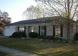 House Available For Rent. 10517 Autumn Creek Pl, Louisville, Ky in Louisville, KY