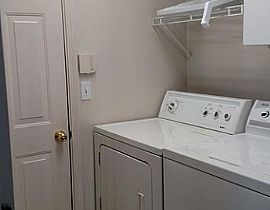 House Available For Rent. 10517 Autumn Creek Pl, Louisville, Ky in Louisville, KY (Photo 11 of 11)