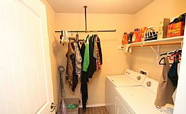 Single Family 3 Attractive 1 Story in San Antonio, TX (Photo 11 of 12)