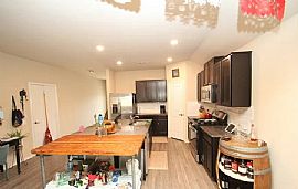 Single Family 3 Attractive 1 Story in San Antonio, TX (Photo 2 of 12)