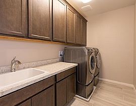 68 Tarragona Breeze Ave, Las Vegas, Nv 89138 in Las Vegas, NV (Photo 11 of 12)