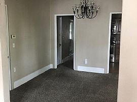 704 E 9th St, Anniston, Al 36207 in Anniston, AL (Photo 6 of 8)