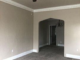 704 E 9th St, Anniston, Al 36207 in Anniston, AL (Photo 7 of 8)