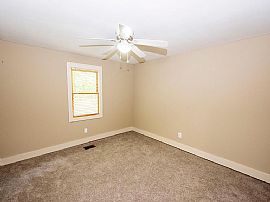 108 Mimosa Ave, Auburn, Al 36830 in Auburn, AL (Photo 10 of 12)