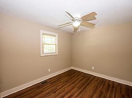 108 Mimosa Ave, Auburn, Al 36830 in Auburn, AL (Photo 8 of 12)