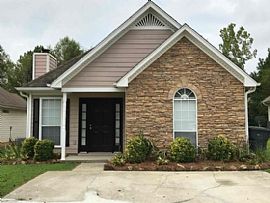 139 Flagstone Ln, Calera, Al 35040 in Calera, AL