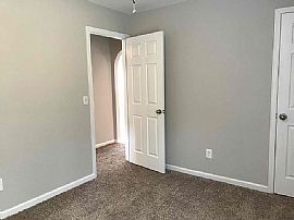 139 Flagstone Ln, Calera, Al 35040 in Calera, AL (Photo 6 of 12)