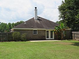 11597 Branchwood Dr, Fairhope, Al 36532 in Fairhope, AL (Photo 2 of 10)