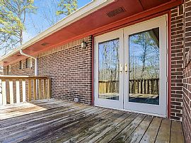 2000 Thornhill Rd, Fultondale, Al 35068 in Fultondale, AL (Photo 11 of 12)