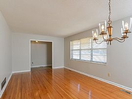 2000 Thornhill Rd, Fultondale, Al 35068 in Fultondale, AL (Photo 4 of 12)