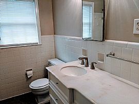 107 Hugh Cir, Homewood, Al 35209 in Homewood, AL (Photo 10 of 12)