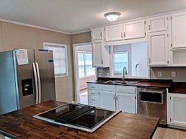 107 Hugh Cir, Homewood, Al 35209 in Homewood, AL (Photo 7 of 12)