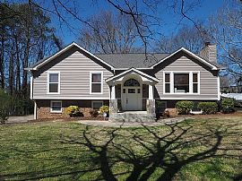 604 Farr Cir, Hoover, Al 35226 in Hoover, AL