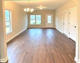 2720 Meadow Way, Jasper, Al 35504 in Jasper, AL (Photo 5 of 10)