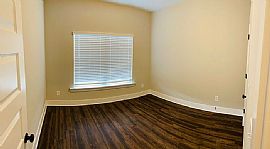 9043 Weaver Ave, Leeds, Al 35094 in Leeds, AL (Photo 6 of 12)