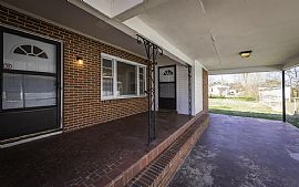 3 Bedroom Family Home in Chattanooga, TN (Photo 2 of 12)