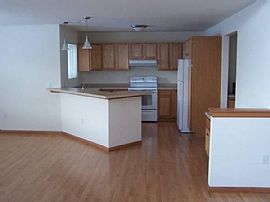 751 Edenberry Ln, Oregon, Wi 53575 in Oregon, WI (Photo 3 of 10)