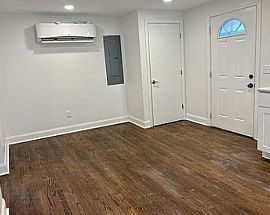 254 Metacom Ave, Warren, Ri 02885  Lovely House in Warren, RI (Photo 3 of 9)