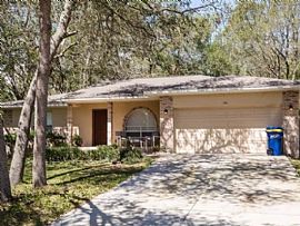 103 E Division St, Clermont, Fl 34711 in Clermont, FL