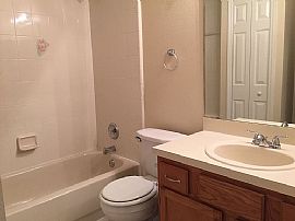 103 E Division St, Clermont, Fl 34711 in Clermont, FL (Photo 6 of 8)