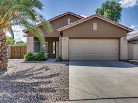 3398 S Wade Ct, Gilbert, Az 85297 in Gilbert, AZ