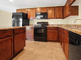 13214 N 37th Way, Phoenix, Az 85032 in Phoenix, AZ (Photo 4 of 12)