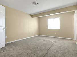 13214 N 37th Way, Phoenix, Az 85032 in Phoenix, AZ (Photo 7 of 12)