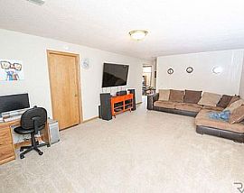Great House For Family. 3901 E Huntington St, Sioux Falls, Sd 5 in Sioux Falls, SD (Photo 6 of 11)