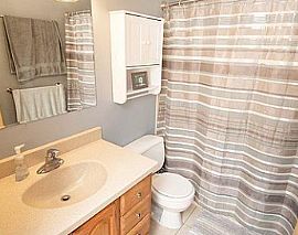 Great House For Family. 3901 E Huntington St, Sioux Falls, Sd 5 in Sioux Falls, SD (Photo 9 of 11)