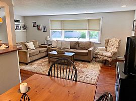 1026 Hillstown Rd, Glastonbury, Ct 06033 in Glastonbury, CT (Photo 7 of 10)