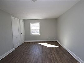 7 Maple Tree Rd, Brookfield, Ct 06804 in Brookfield, CT (Photo 8 of 12)