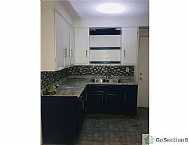 Fully Updated 4 Bed in Detroit, MI (Photo 3 of 3)