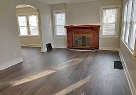 Conveniently Located Just Blocks From The State Street Corridor in Fort Wayne, IN