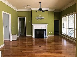 13078 Oak Knoll Dr, Geismar, La in Geismar, LA (Photo 2 of 6)