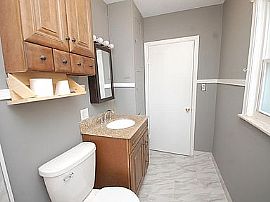 4195 Solvay Dr, Waterford, Mi in Waterford, MI (Photo 2 of 6)