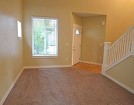 15428 84th Ave E, Puyallup, Wa 98375   Fantastic House in Puyallup, WA (Photo 4 of 12)