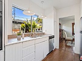 2211 Prospect Ave, Venice in Venice, CA (Photo 2 of 6)