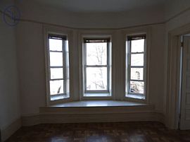 Charming 1 Bedroom in Brooklyn, NY (Photo 7 of 8)