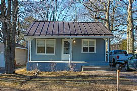 480 W Karner St, Stevens Point, Wi 54481 in Stevens Point, WI