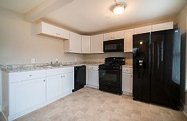 1529 Quincy Ave, Racine, Wi 53405 in Racine, WI (Photo 4 of 7)