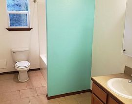 Beautiful 2 Bedroom House. 12824 Jordan Trails Rd, Arlington, W in Arlington, WA (Photo 6 of 8)