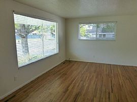 Nicely Updated 4bed/2bath Home Awaits a New Renter! in Salt Lake City, UT (Photo 3 of 5)