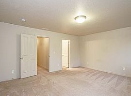 Lovely House. 3801 Nw 122nd St, Vancouver, Wa 986853801 Nw 122n in Vancouver, WA (Photo 8 of 10)