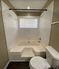 6917 Oak Side Dr, Montgomery, Al 36117 in Montgomery, AL (Photo 8 of 12)