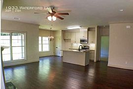 1933 Waterford Ln, Tuscaloosa, Al 35405 in Tuscaloosa, AL (Photo 3 of 6)