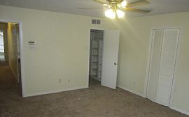 House For Rent  in Dallas, TX (Photo 8 of 9)