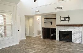 House For Rent  in Dallas, TX (Photo 5 of 11)