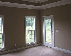 215 Wrightsburg Ct, Wetumpka, Al 36093 in Wetumpka, AL (Photo 7 of 10)