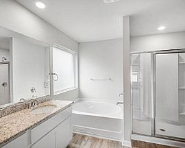 Lovely 4 Bedroom House. 24046 Songbird Dr, Daphne, Al 36526 in Daphne, AL (Photo 5 of 12)